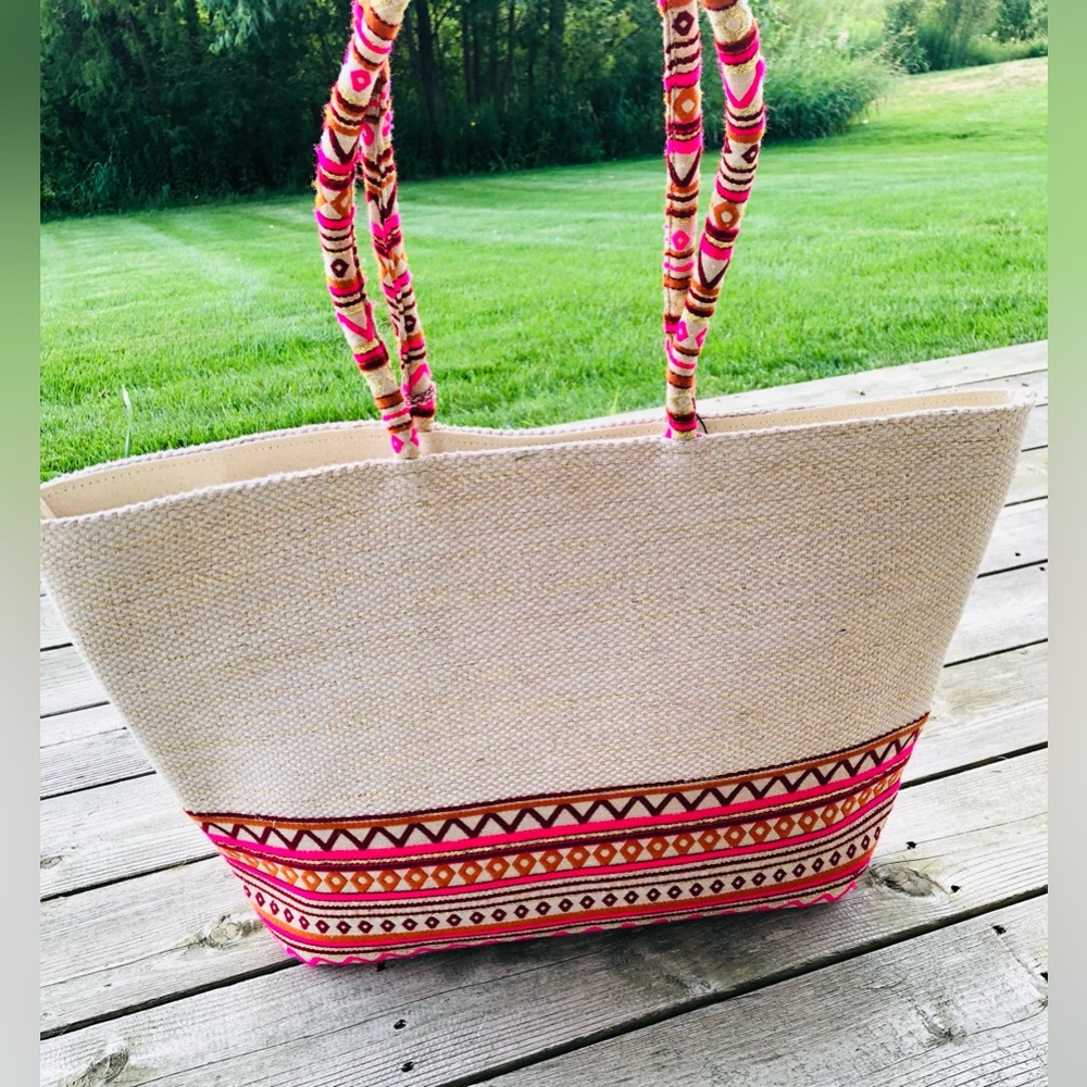 America and Beyond Bonjour colorful tote bag - Picture 2 of 3